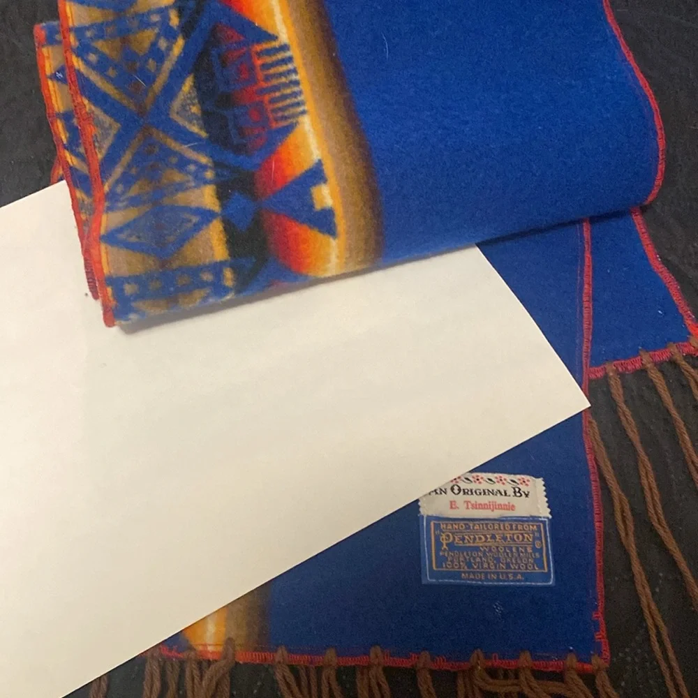 Pendleton - Hand Tailored Vintage Scarf - Picture 12 of 12
